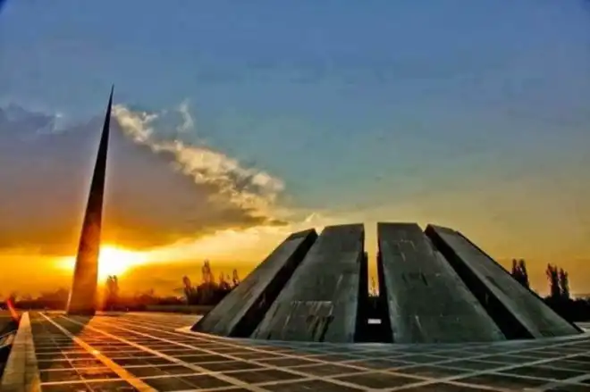 Այսօր իր լրումին կը հասնի Հայոց Ցեղասպանութեան 104 -րդ տարելիցը