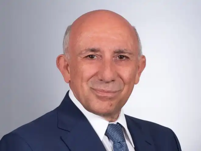 «Այս ընտրութիւնները  մեր ժողովուրդին համար, ոտքի կանգնելու վերջին առիթն են»Գանատահայ գործիչ՝ Արիս Պապիկեան