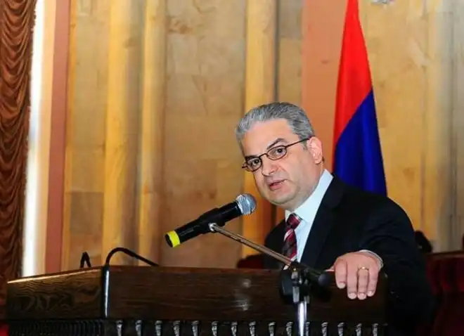 «Մենք կարիքն ունինք լուրջ իշխանութեան , որովհետեւ Հայաստանը յաւելեալ  ցնցումներ չի կրնար տանիլ...» Ալեքսան Քէօշկէրեան