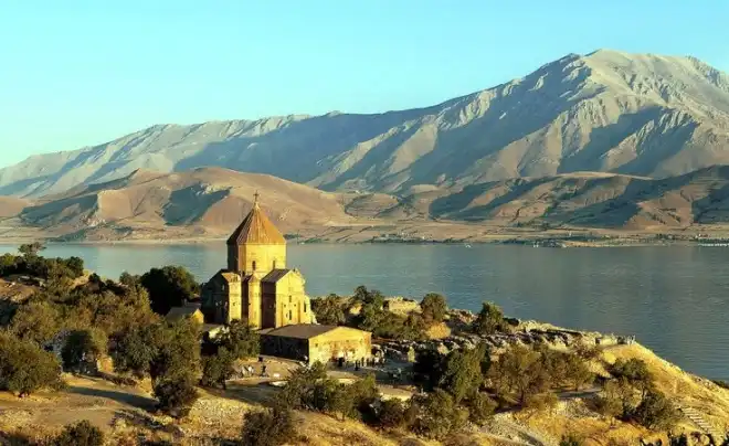 Աղթամարի Մէջ  Պատարագներու Հարցը Կապուած է   Ապահովական Իրադրութեան  Հետ