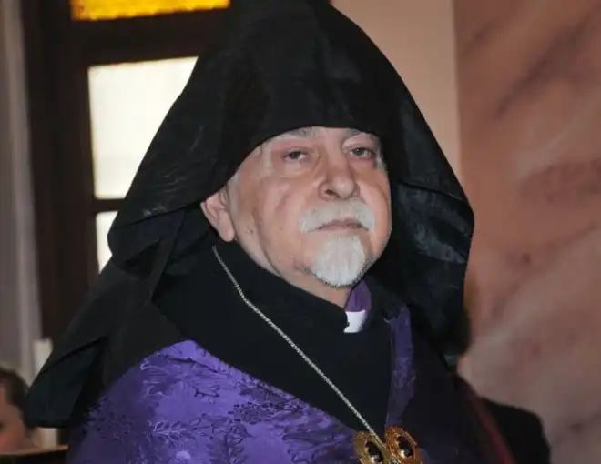 Պոլսո պատրիարքի այլ թեկնածուներ էլ կարող էլ լինել, այդ թվում՝ Նավասարդ արք. Կճոյանը