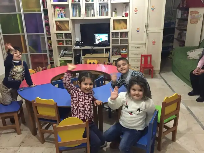 Պոլսոյ Հայաստանցիներու  Յատուկ «Հրանդ Տինք»    Դպրոցի   Աշակերտները Նոր Շէնք   Պիտի Փոխադրուին