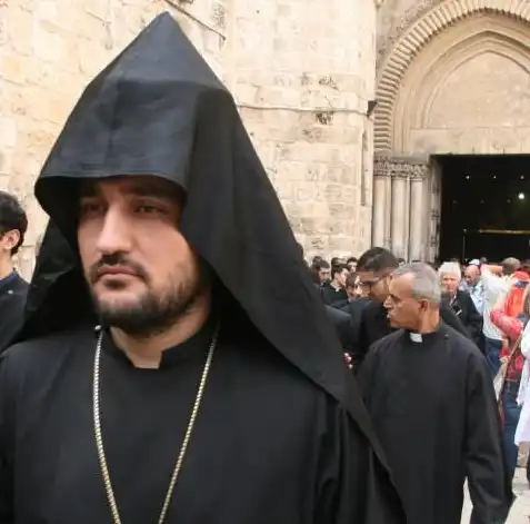 Քընէսէթի  այսօրուան քննարկումը    տարբեր է. Դիւանապետ