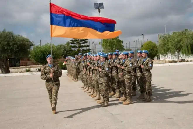 Լիբանանի մօտ ՀՀ դեսպան  Սամուէլ Մկրտչեան  այցելած է հարաւի մէջ  տեղակայուած հայկական զօրամասի  կեդրոն