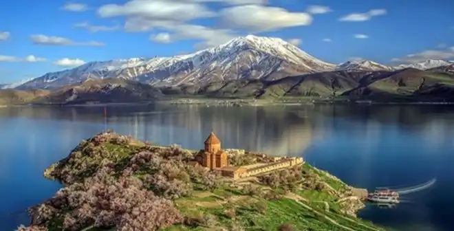 Աղթամարի Սուրբ Խաչը ԵՈՒՆԵՍՔՕ-ի մշտական ցանկին վրայ