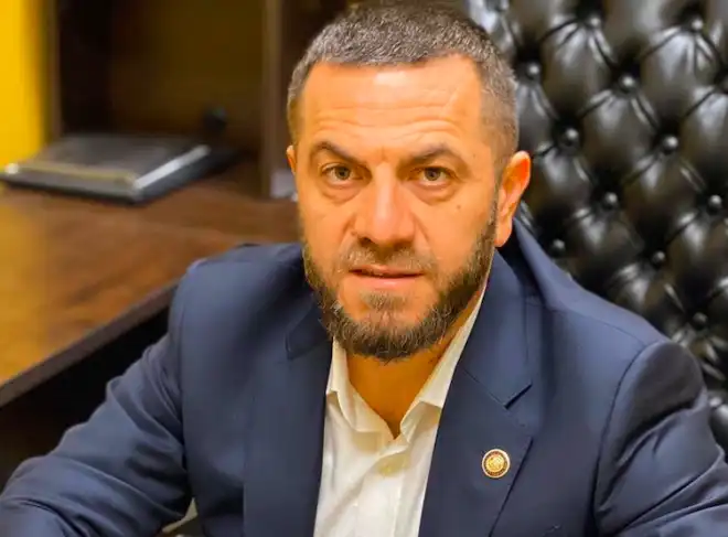 Ոչ մի եկամուտ չի կարող արդարացնել թշնամու հետ գործ ունենալը. Կարեն Վարդանյան