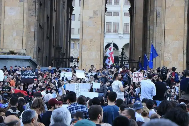 Թիֆլիսի մէջ ցոյցերը կը շարունակուին