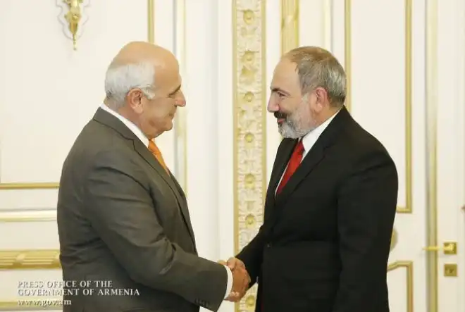 Բարեգործականը՝ Փաշինյանին  «Զիջել վարչապետի պաշտոնը»