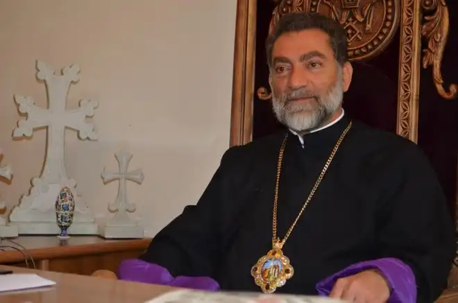 Հոգևոր դասին կոչ եմ անում ձայնը տալ իմ ավագ եղբորը՝ Գարեգին արքեպիսկոպոս Բեքչյանին. պատրիարքի թեկնածուն՝ տեղապահի ընտրության մասին