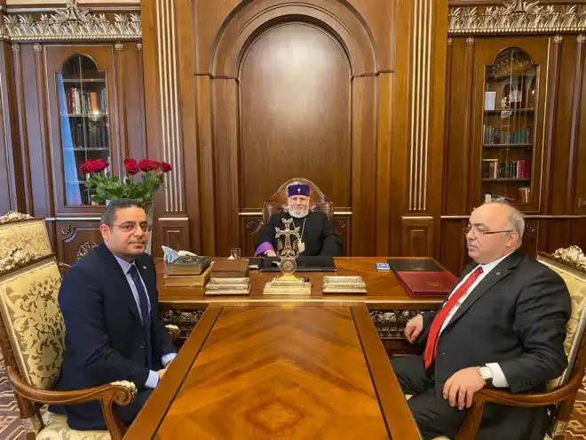 «Դէպի Սուրիա  այցս մօտալուտ  է» Ամենայն Հայոց  Կաթողիկոսը ընդունեց Հայաստանի մօտ Սուրիոյ դեսպանը (Լուսանկար)