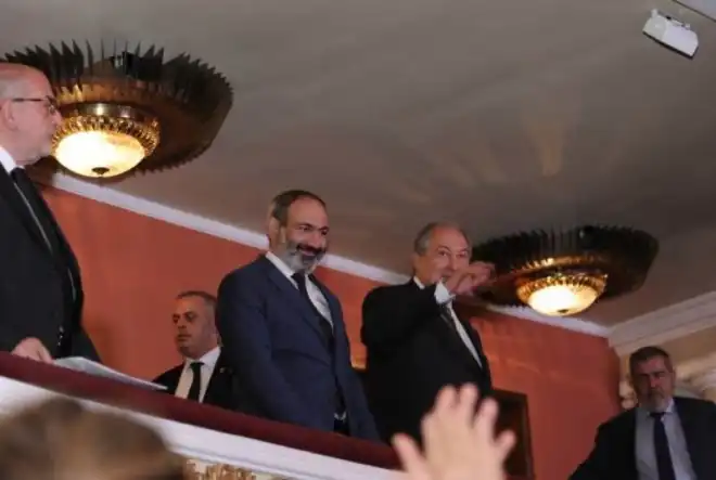 ՀՀ Նախագահն ու Վարչապետը ներկայ եղած են ՀՄԸՄ-ի Հիմնադրութեան 100-ամեակին նուիրուած հանդիսութեան (Լուսանկարներ)