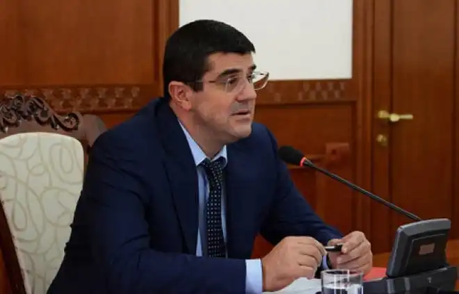 «Ստեղծել հակաահաբեկչական նոր դաշինք» Արցախի նախագահ Արայիկ Յարութիւնեան