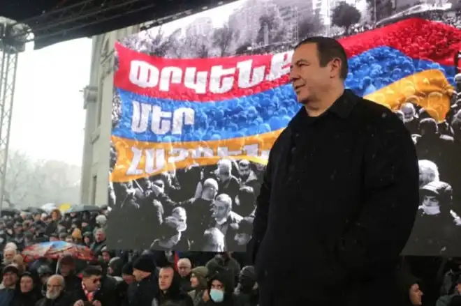 «Ժողովուրդ, մի՛ բռնէք արտագաղթի ճամբան». Գագիկ Ծառուկեան