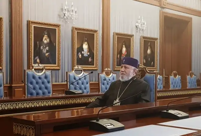 «Հայրենիքը պետք ունի  իր յուրաքանչյուր զավակի զորակցության»․  Ամենայն Հայոց Կաթողիկոսը հեռակապով  խ