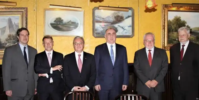 Կայացած է Մամէտեարով-Մնացականեան հանդիպումը Նիւ Եորքի մէջ