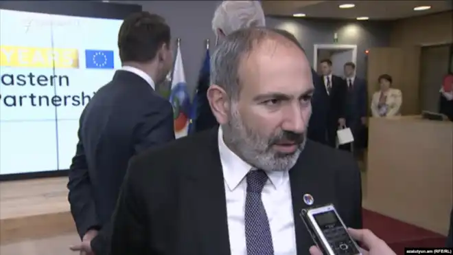 Պրիւքսէլի մէջ Փաշինեանն ու Ալիեւը կարճ զրոյց ունեցած են