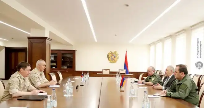 Անթոյլատրելի է Հայաստանի տարածքներուն հանդէպ որեւէ ոտնձգութիւն. Յարութիւնեանը՝ Ռուստամ Մուրատովին