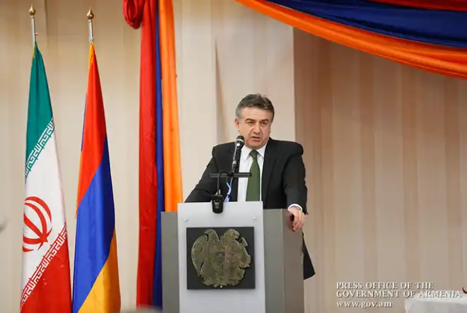 Բոլորիդ առաջարկում եմ ապրել երկու տան մեջ՝ մեկն այստեղ, մյուսը՝ Հայաստանում. ՀՀ վարչապետ