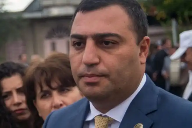 Էջմիածնի քաղաքապետը հրաժարական է տվել