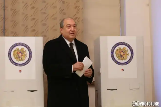 Սա ապագայի ընտրութիւն է, քաղաքացու պատասխանատուութիւնը ցուցաբերելու պահը. Արմէն Սարգսեան