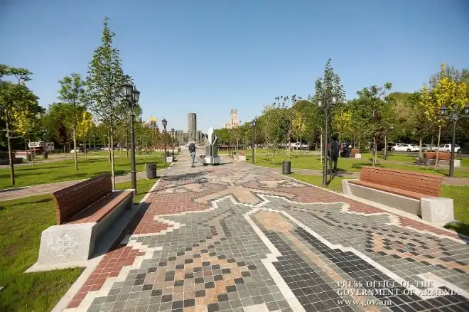 Բացուած է Երեւանի 2800-ամեակի այգին (Լուսանկարներ)
