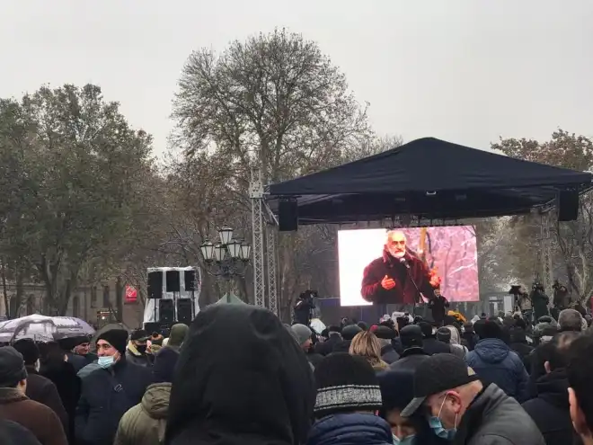 Ընդդիմութիւնը պիտի փորձէ խափանել կառավարութեան վաղուայ նիստը. Հաւաքը վերջ գտաւ