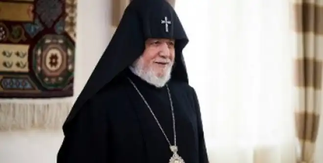 Ամենայն Հայոց Կաթողիկոսը մեկնեց  Մոսկվա