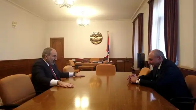 Փաշինեան-Սահակեան հանդիպում Ստեփանակերտի մէջ