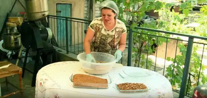 Երևանում հաստատված հալեպահայուհին գիտի լավագույն ծոթրինի գաղտնիքները. տեսանյութ