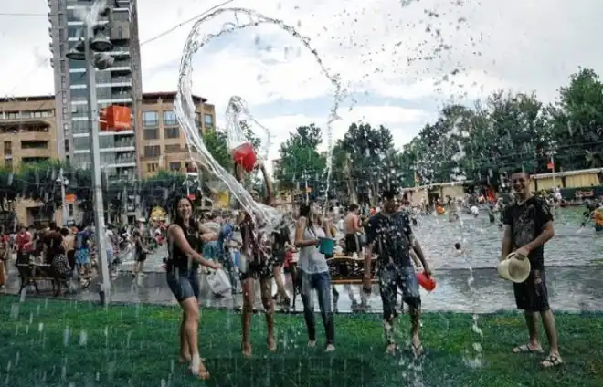 Այսօր Վարդավառ է` Յիսուս Քրիստոսի պայծառակերպութեան տօնը