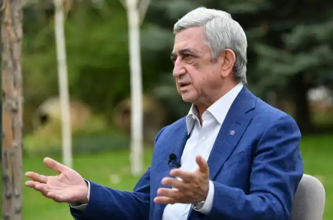 Սարգսեան  բացատրած է իր կողմէ օգտագործուած «Ես սխալ եմ, Նիկոլը ճիշդ» բառակապակցութեան իմաստը