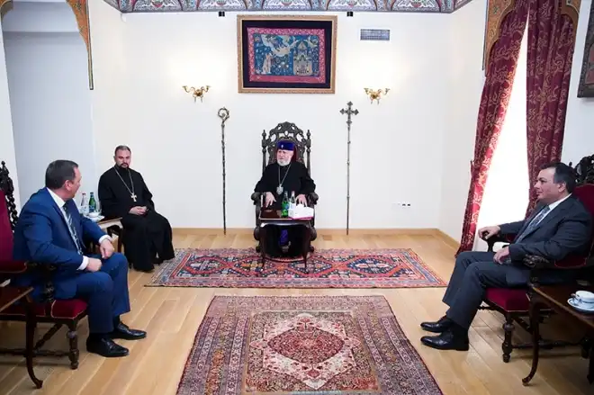Ամենայն Հայոց Կաթողիկոսն ընդունեց  Վրաստանի մշակույթի նախարարին