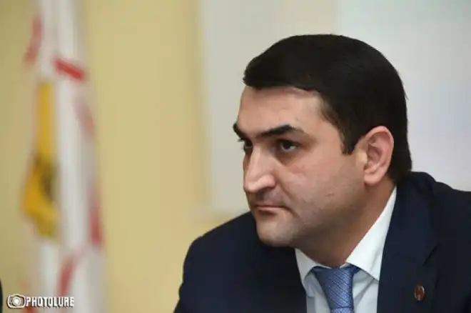 Մեղադրանք՝ Երեւանի նախկին փոխքաղաքապետին դէմ. News.am