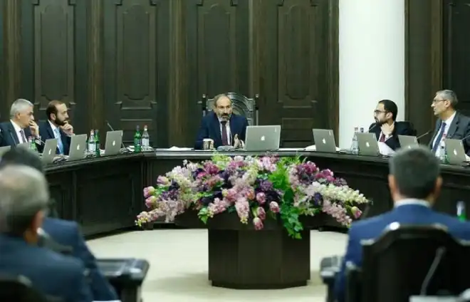 Վաղը արտահերթ նիստ եւ ... հրաժարական