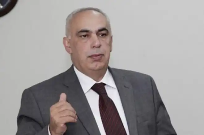 Արթուր Աղաբէկեանը այսուհետեւ Արայիկ Յարութիւնեանի գլխաւոր խորհրդականը չէ