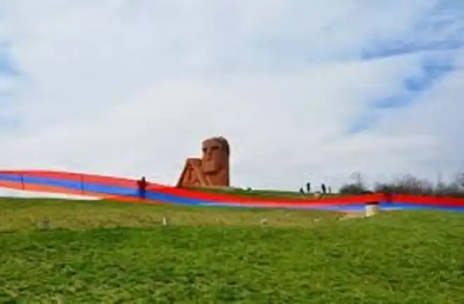 «Հայաստան-Արցախ» հիմնադրամը 5 միլիոն տոլարի մարդասիրական օգնութիւն հաւաքագրած է