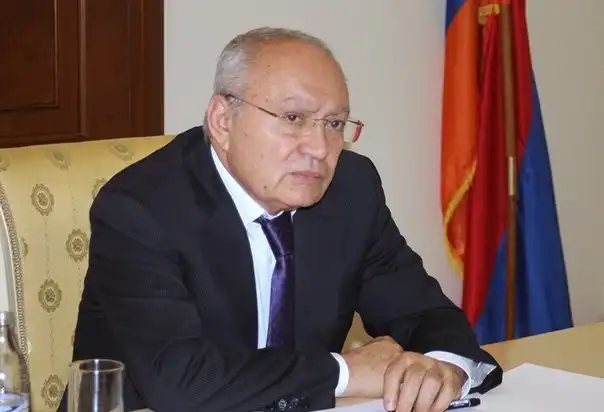 Աղուան Յովսէփեան   հրաժարական Տուաւ