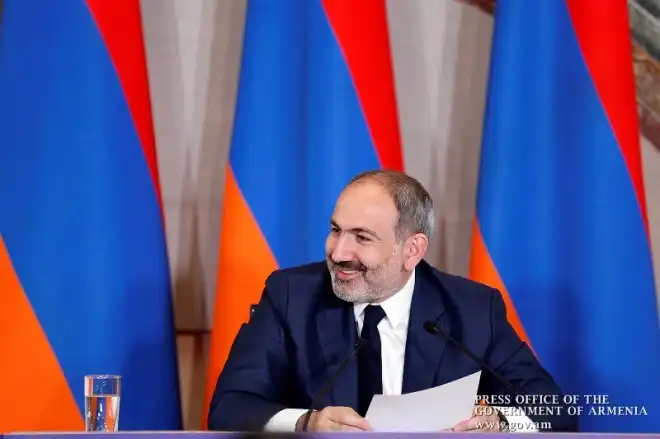 Վարչապետ Նիկոլ Փաշինեանի 5-րդ մամուլի ասուլիսը տեւողութեամբ ու հարցերու քանակով գերազանցած է նախորդները