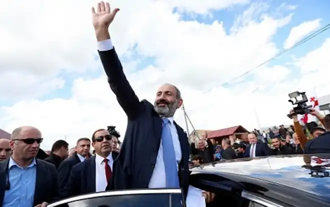 «Հայաստանի մէջ տեղի ունեցածը «գունաւոր յեղափոխութիւն» չէր». Նիկոլ Փաշինեան
