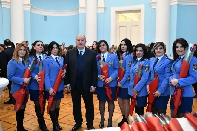 ՀՀ Նախագահը Շնորհաւորած է Կանանց Տօնը