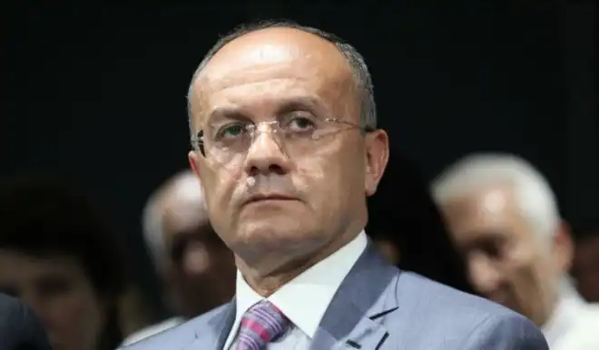 Նախկին ՊՆ Սէյրան Օհանեան կը շարունակէ բուժում ստանալ