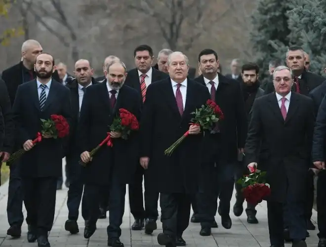 Հայաստանի պետական աւագանին Ծիծեռնակաբերդ այցելեց