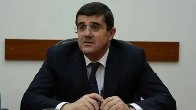 «Ես միշտ ալ երկրորդ փուլի հաւանականութեան մասին խօսած եմ» Արայիկ Յարութիւնեանի յայտարարութիւնը
