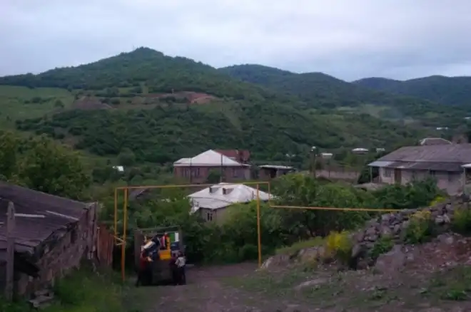 Բաղանիսի ու Կոթի գիւղերու վրայ երէկ աշխոյժ կրակ բացուած է. մարդկային կորուստներ չկան