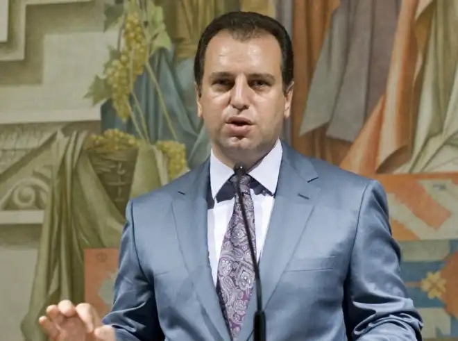 Վիգեն Սարգսյանն Իրան կմեկնի