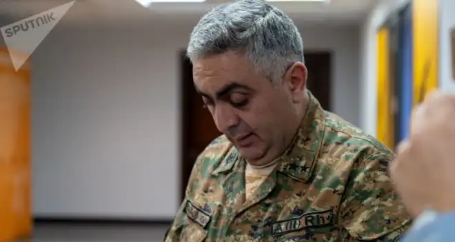 Արծրուն Յովհաննիսեանը հեռացած է իր պաշտօնէն.«Արմլուր»