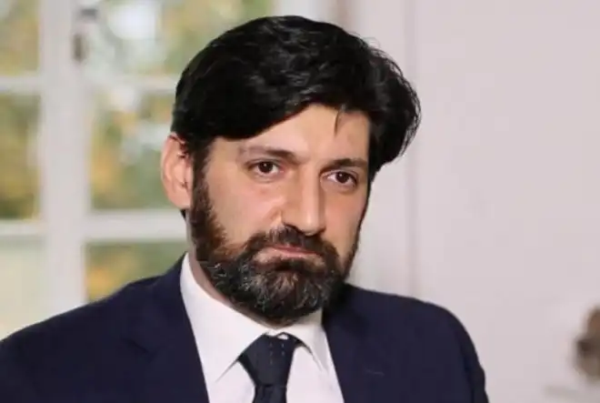 ԱԺ-ն Սահմանադրական դատարանի դատաւորի պաշտօնին ընտրեց Վահէ Գրիգորեանը