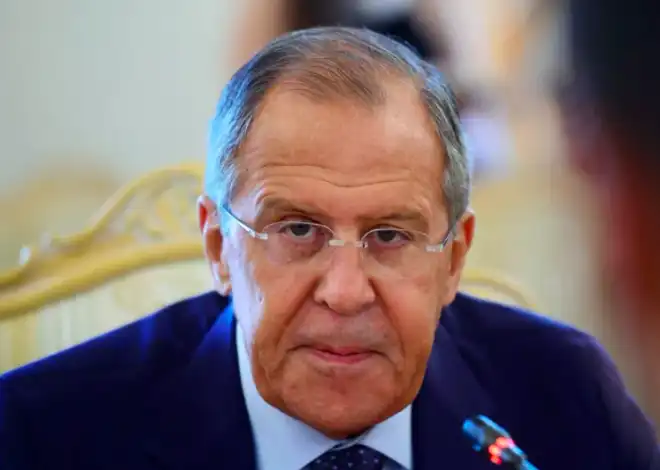 Գերիներու հարցը  պիտի  լուծուի. Լաւրով  յայտարարութիւն կատարած է Երեւանի մէջ