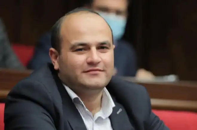 «Իմ քայլ»ի անդամ պատգամաւորը հրաժարական տուաւ