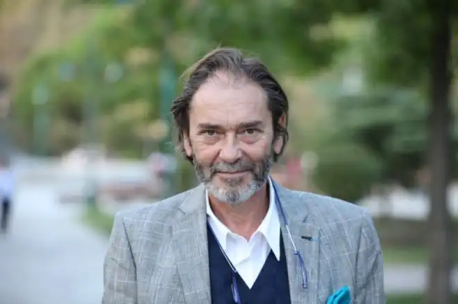 Արդարամիտ թուրք փրոֆեսէօրը կը դատապարտէ Թուրքիոյ կողմէ Հայոց Ցեղասպանութեան ժխտումը